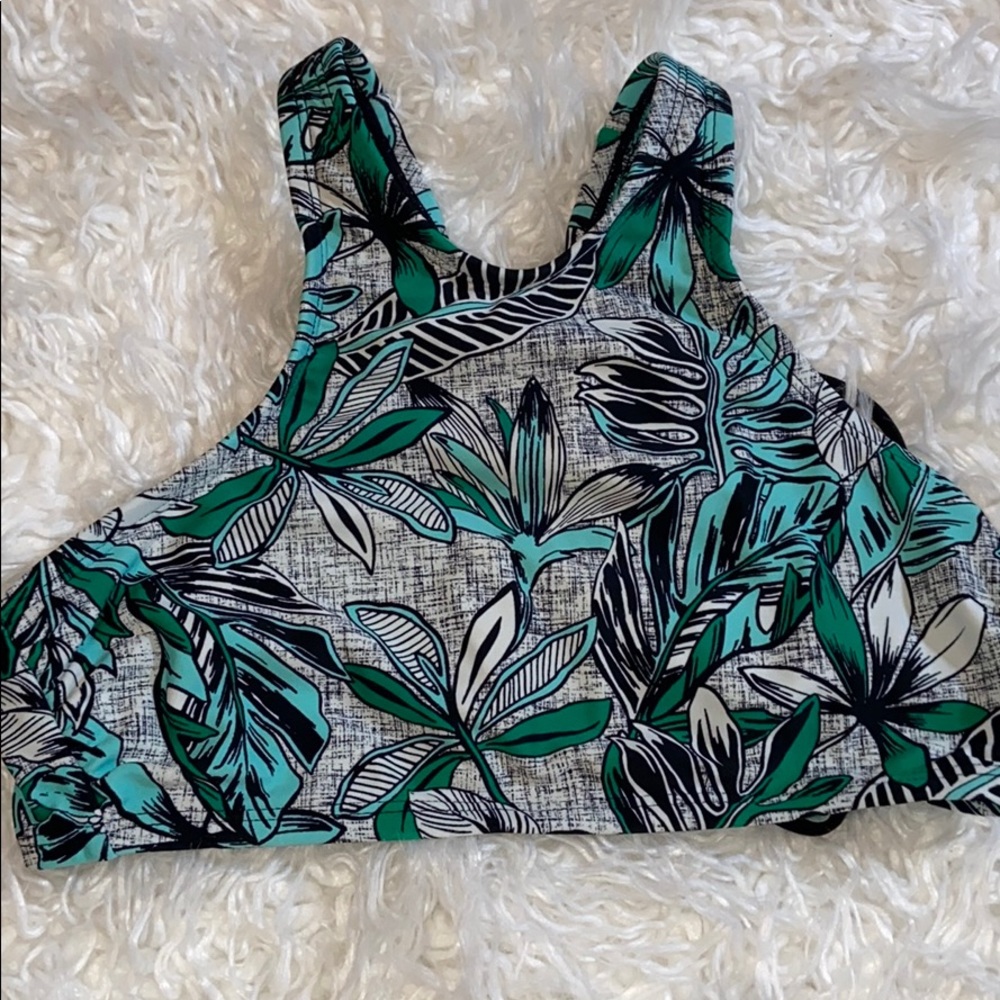 Bathing suit